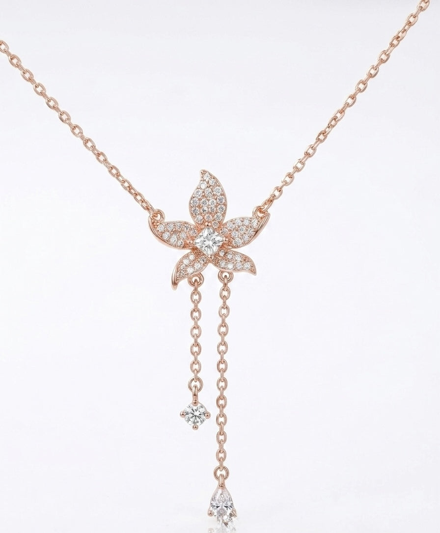 Stella Bloom Necklace