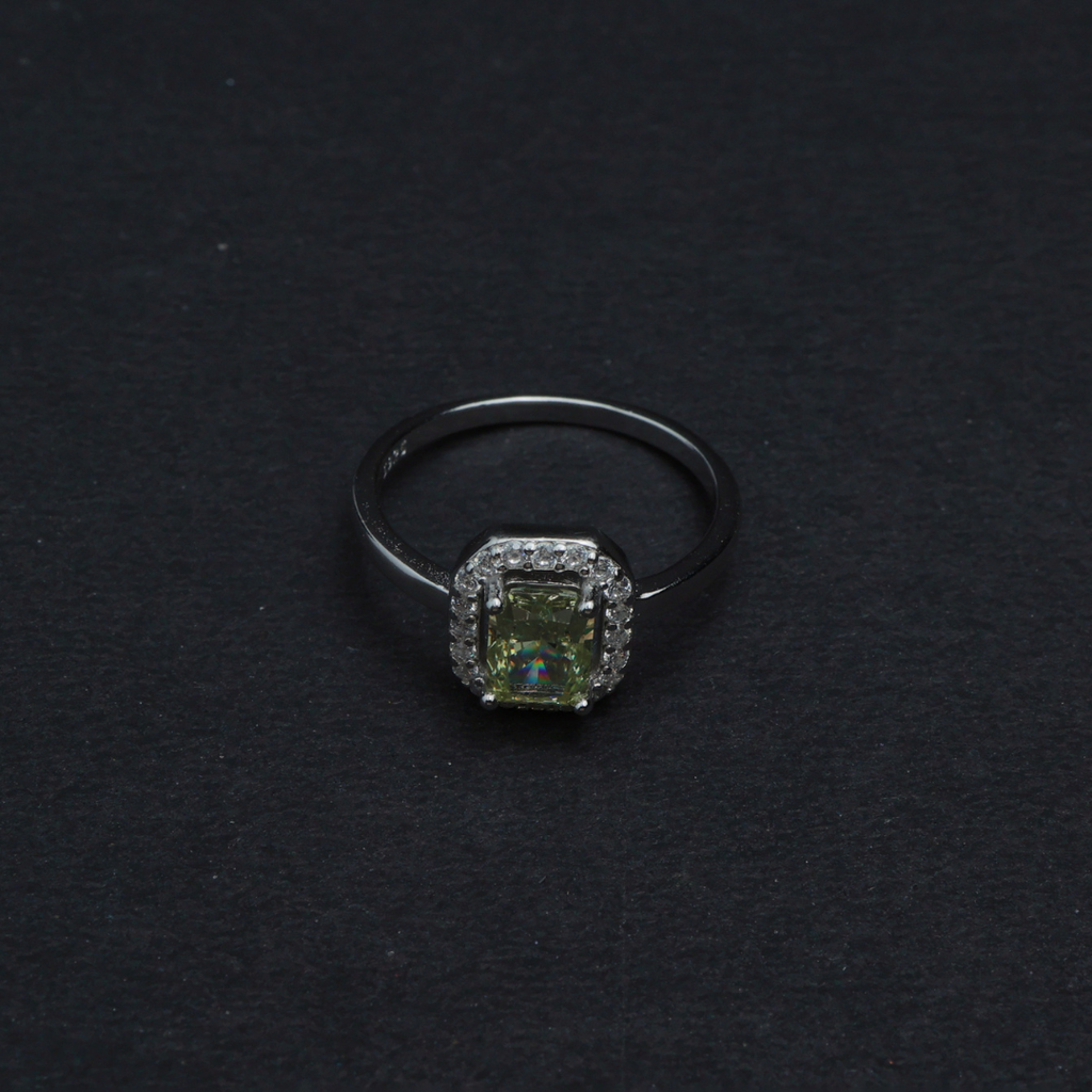 Lime Green CZ Ring(Fixed Size)