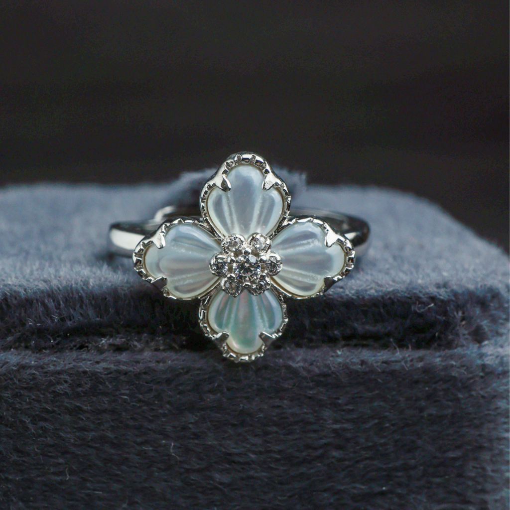 Bloom Radiance Ring