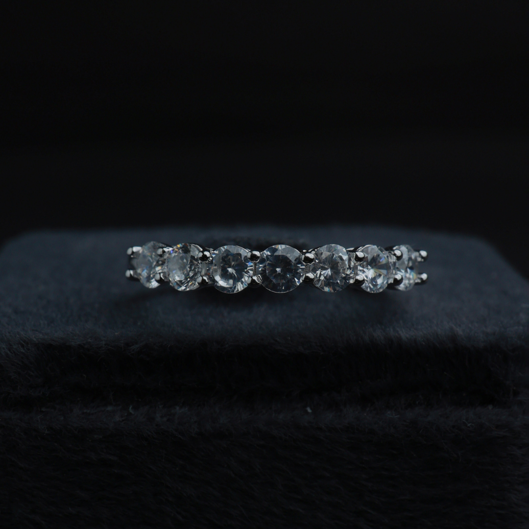 Timeless Spark Ring(Adjustable)