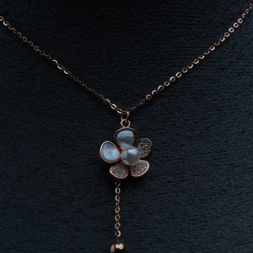 BloomDrop Floral Pendant Necklace