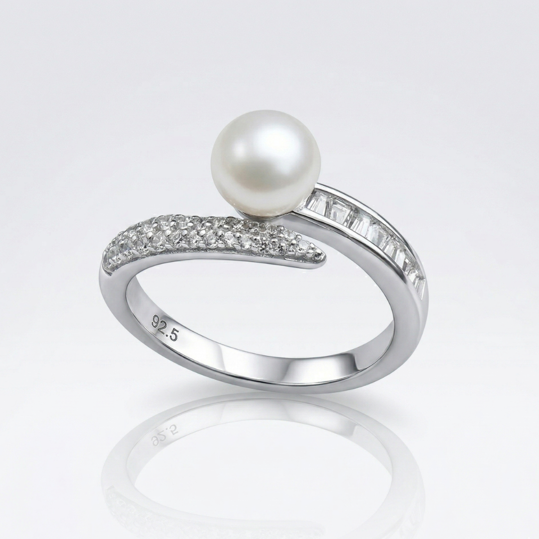 Princess Cut Flower Ring (Fixed Size)