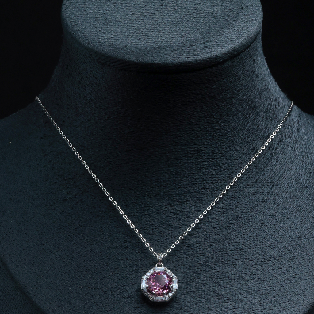 Plum Eclat Halo Pendant