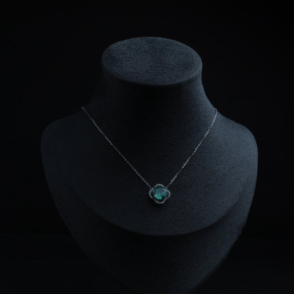 Mystic Verde Silver Pendant Chain