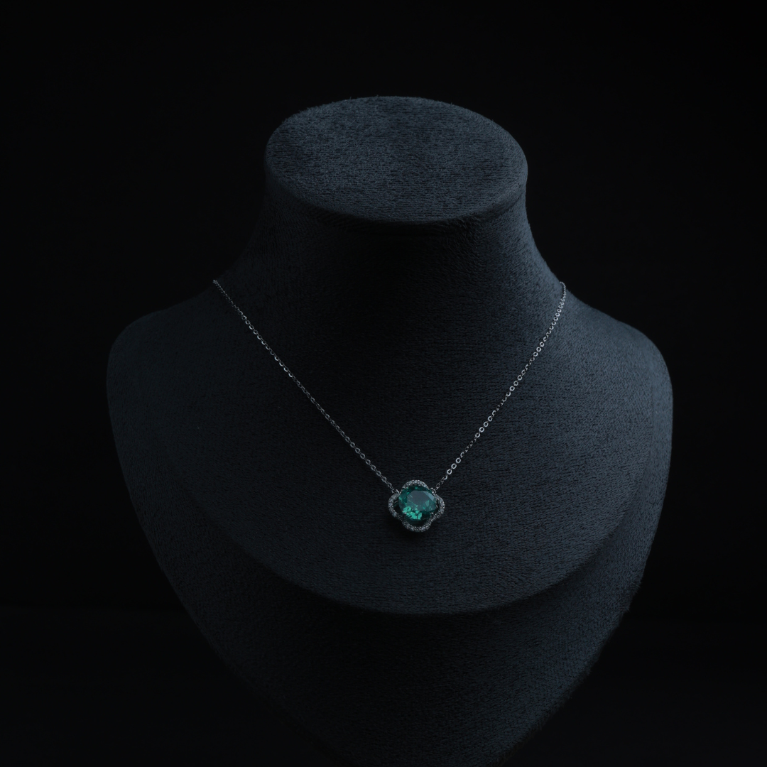 Mystic Verde Silver Pendant Chain