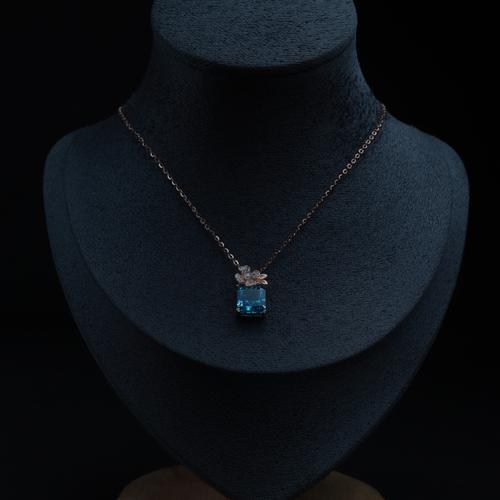 Sapphire Blue Floral Pendant