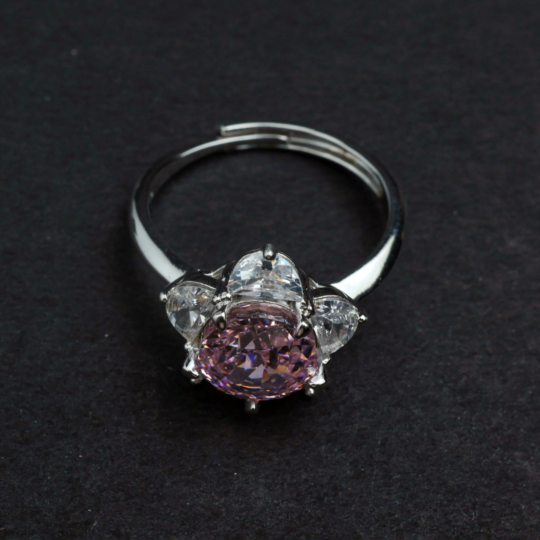 Petal Luxe Ring(Adjustable)