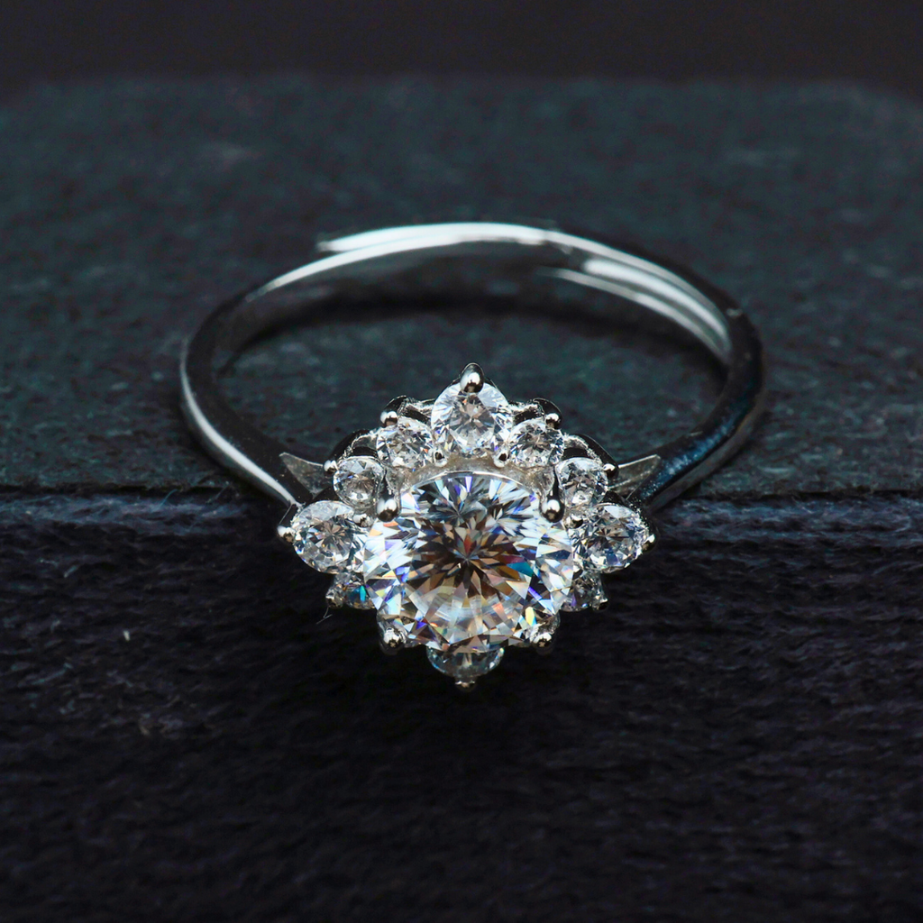 Floral Brilliance Ring(Adjustable)